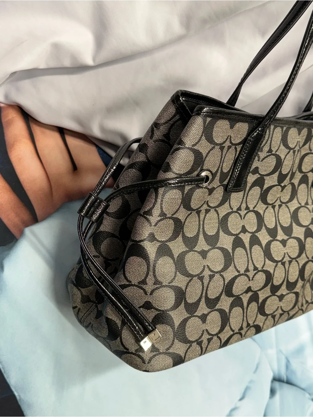 (new+tag) Coach Signature Drawstring Monogram Tote with Black Varsity Stripe